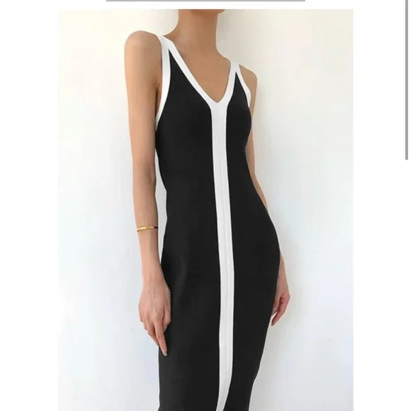 Commense Elegant Black and White Sleeveless Dress SzM NWT HOST PICK!ππ - Picture 2 of 7